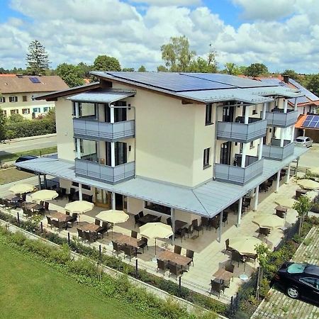 Hotel Heimfeld Restaurant Cafe Garching an Der Alz المظهر الخارجي الصورة